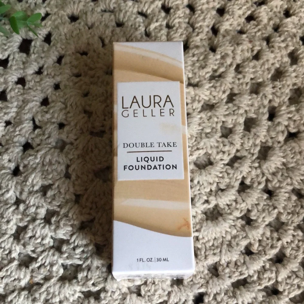 Laura Geller Double Take Liquid Foundation - FAIR